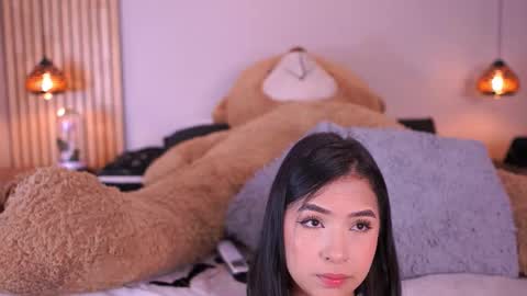 Sofia  online show from 09/24/25, 11:57