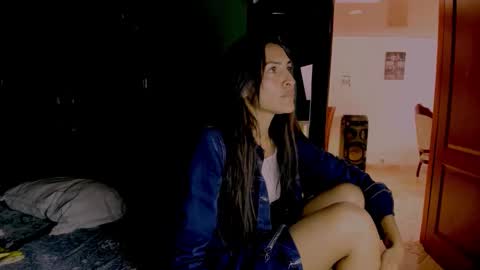 sofiacruz16 online show from 09/25/25, 05:38