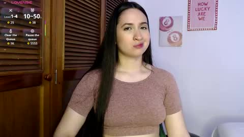 Snapshot of sofiaduque_26 chatting on 04/29/26, 08:04 sofiaduque_26 online show from 04/29/26, 08:04