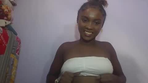 sofia online show from 04/14/26, 11:05