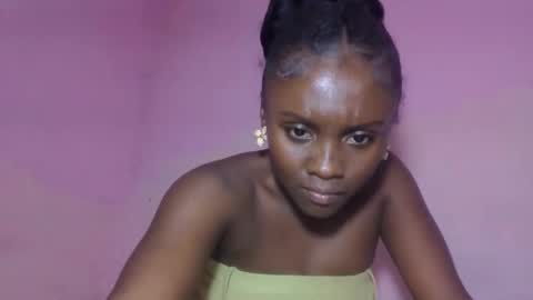 sofia online show from 04/21/26, 04:45