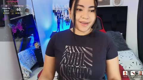 Sofia online show from 04/17/26, 12:30