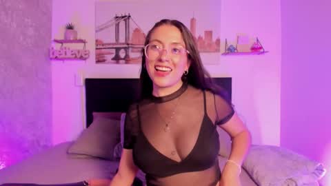 sofialujan_ online show from 03/27/26, 11:59