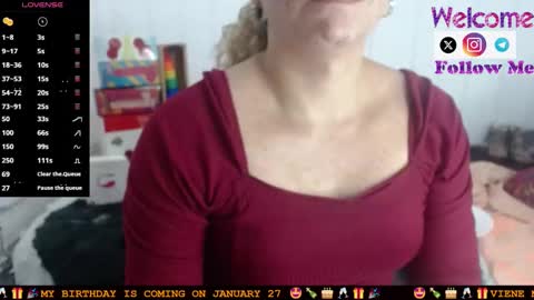 Snapshot of sofiamadisson chatting on 01/15/25, 12:47 Sofia Madisson online show from 01/15/25, 12:47