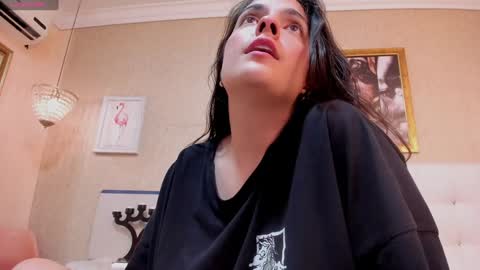 Sofi - next broadcast today 1030pm Colombia time online show from 01/11/25, 10:19