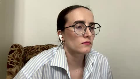 Sofia online show from 03/09/26, 05:39