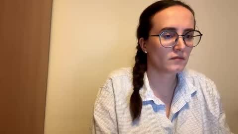 Sofia online show from 03/12/26, 03:40