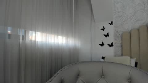 Snapshot of sofiarios04 chatting on 12/31/24, 12:15 Sofia online show from 12/31/24, 12:15