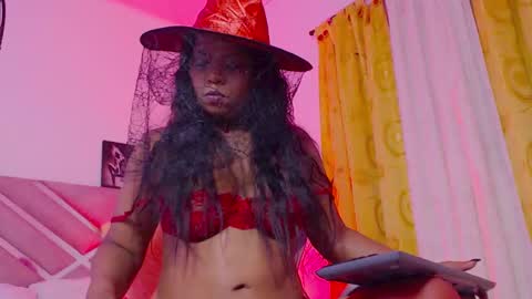 Sofia online show from 10/30/25, 12:56