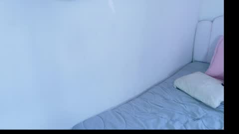 Sofia Stanley online show from 04/20/26, 09:38