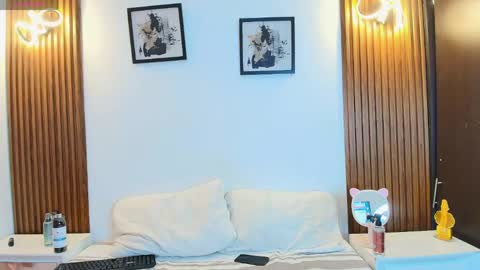   online show from 04/15/26, 10:00