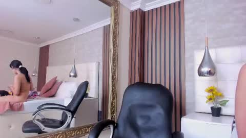 Snapshot of sofiathoompson chatting on 07/05/26, 08:49 sofiathoompson online show from 07/05/26, 08:49