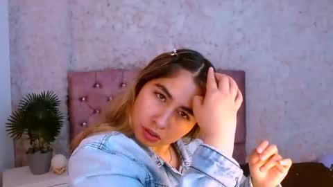 SOFIA online show from 04/16/26, 12:28