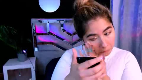 SOFIA online show from 04/17/26, 12:30