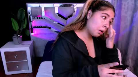 SOFIA online show from 04/21/26, 01:50