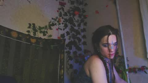 Snapshot of sofiberg chatting on 06/09/26, 11:05 SofiBerg online show from 06/09/26, 11:05