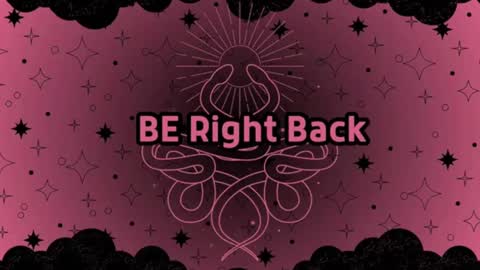 Snapshot of sofie_storm chatting on 12/22/24, 04:17 Vicky online show from 12/22/24, 04:17
