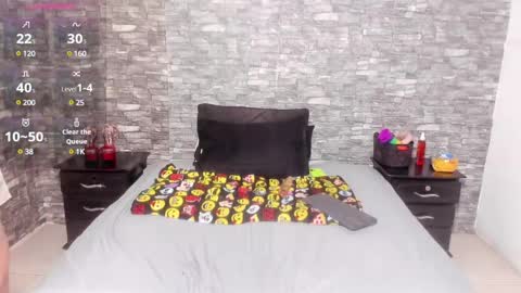 Snapshot of sofie_storm chatting on 02/10/25, 10:20 Vicky online show from 02/10/25, 10:20