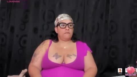 Vicky  online show from 07/08/26, 11:04