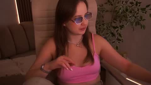 Sofie online show from 07/15/26, 11:21