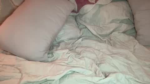 Snapshot of sofiedxx chatting on 02/06/25, 05:35 sofiedxx online show from 02/06/25, 05:35