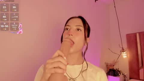 Sofie online show from 02/11/25, 12:58