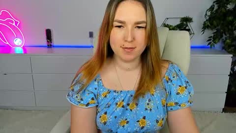 Snapshot of sofii_darling chatting on 02/06/26, 06:11 sofii_darling online show from 02/06/26, 06:11