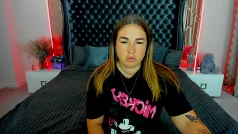 sofii_darling online show from 07/07/26, 05:06