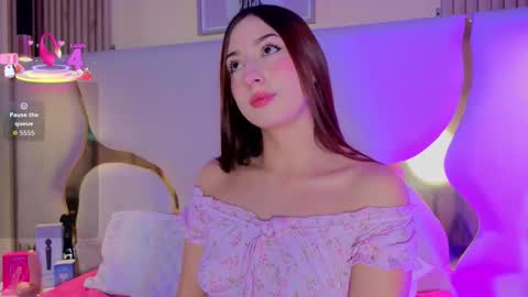 sofii_jones online show from 01/05/26, 09:40