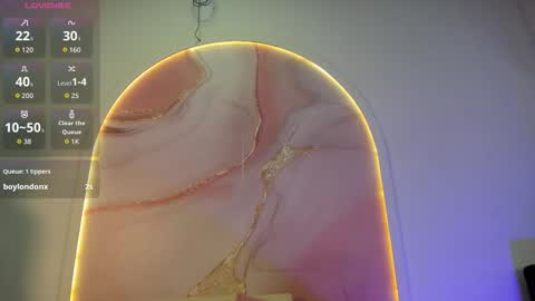 Sofii Lopezz online show from 10/19/25, 11:55