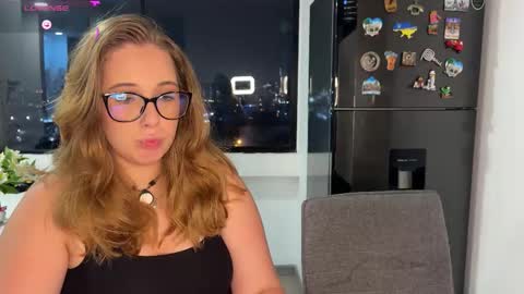 sofii_n_diego online show from 03/25/26, 12:38