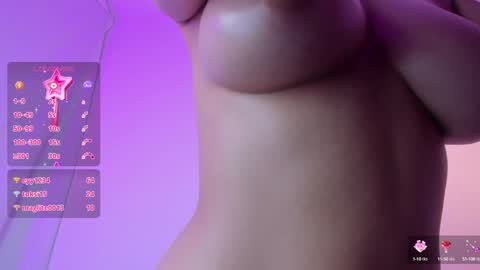 Snapshot of sofii_uwu_ chatting on 12/16/24, 12:26 Sofii online show from 12/16/24, 12:26