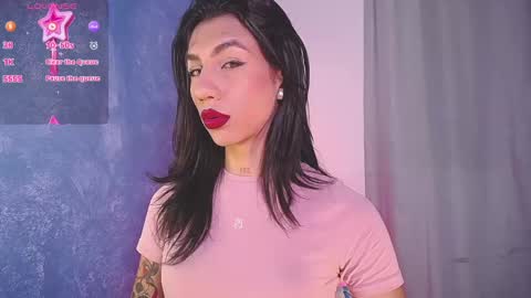 Snapshot of sofiia_grey_ chatting on 01/02/25, 12:57 Sofi online show from 01/02/25, 12:57