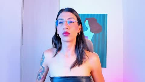 Sofi online show from 04/03/26, 12:03