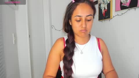 sofiia rodriguez online show from 02/13/25, 06:05