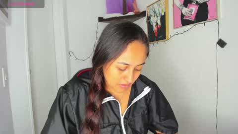 sofiia rodriguez online show from 03/04/25, 01:17