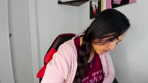 sofiia rodriguez online show from 09/18/25, 01:02