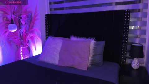 Sofia online show from 02/25/25, 03:52