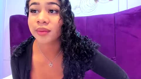 Snapshot of sofiifox chatting on 10/03/25, 07:33 sofiifox online show from 10/03/25, 07:33
