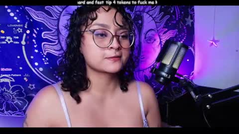 Snapshot of sofitabares_ chatting on 06/12/26, 11:35 Demi Sofia online show from 06/12/26, 11:35