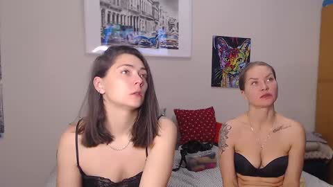 Snapshot of sofiyaruch chatting on 12/13/24, 09:13 Kaitbrunette and SofiblondeWelcome room Private is Open Make us happy online show from 12/13/24, 09:13