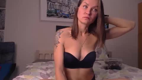 Snapshot of sofiyaruch chatting on 10/07/25, 07:27 Kaitbrunette and SofiblondeWelcome room Private is Open Make us happy online show from 10/07/25, 07:27