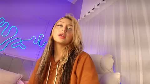 Sofi online show from 03/26/26, 11:49