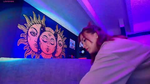 Snapshot of sofnicol_ chatting on 05/12/26, 12:08 Nicol online show from 05/12/26, 12:08