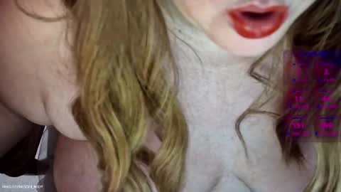 Hi Im Sofia             online show from 03/10/25, 02:59