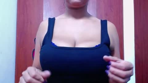 Camila M online show from 11/16/25, 04:23