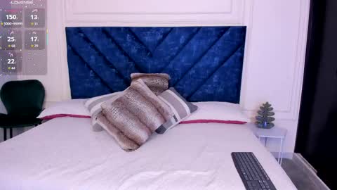 Snapshot of soft_seduction chatting on 11/04/25, 02:10 Marcela online show from 11/04/25, 02:10