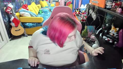 Sofie online show from 01/08/25, 02:03