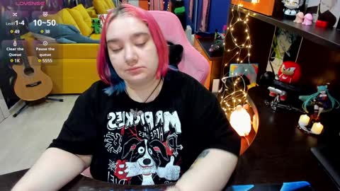 Sofie online show from 01/22/25, 02:15