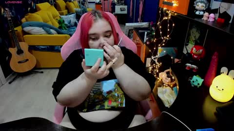 Sofie online show from 01/31/25, 02:26